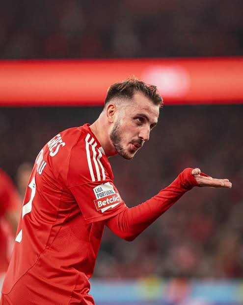 🚨 Kerem Aktürkoğlu, Nice maçı öncesinde yapılan son taktik idmana ağrıları nedeniyle çıkmadı!

(Yağız Sabuncuoğlu)