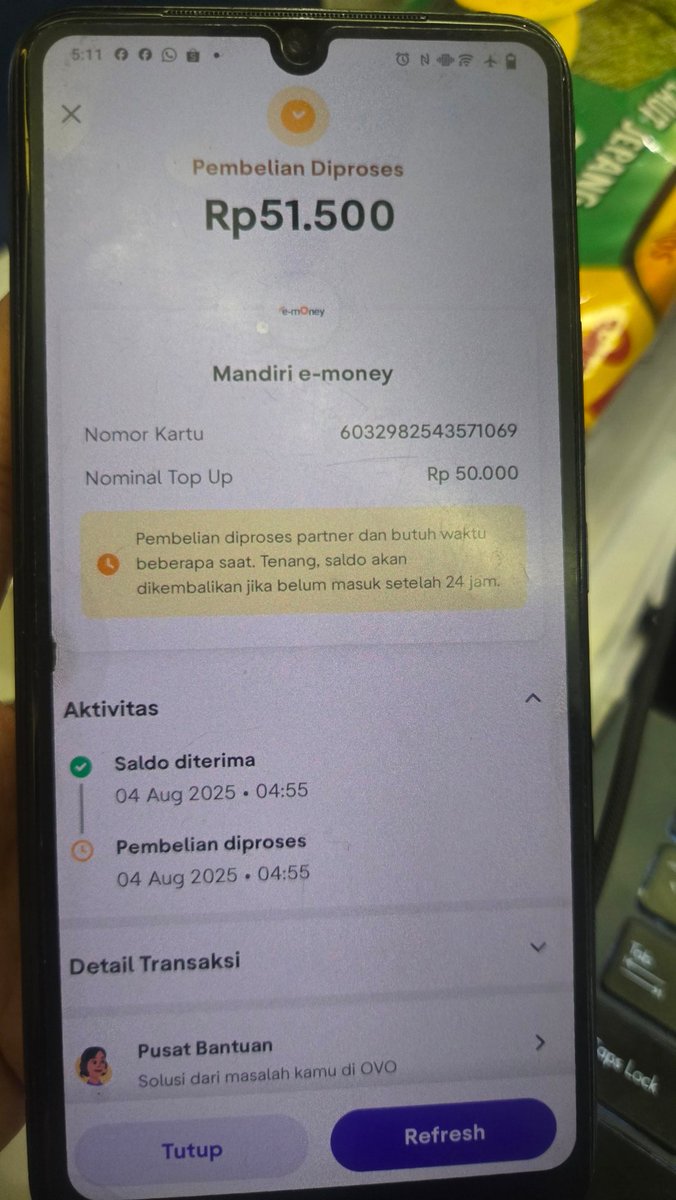 i72344's tweet photo. @ovo_id Halo ini gimana ya saya kemaren top up emoney tapi sampe saat ini masih dalam proses dan saldonya tidak masuk tetapi di OVO saya kepotong, apakah boleh dibantu untuk pengembalian dananya? Terima kasih https://t.co/BWhrU2xGri