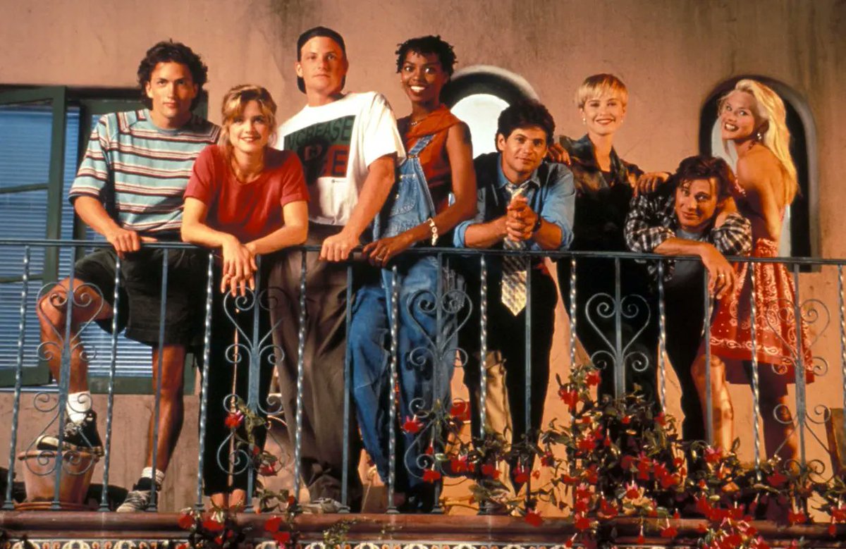 TV Trivia! 📺
Can you name this television show?