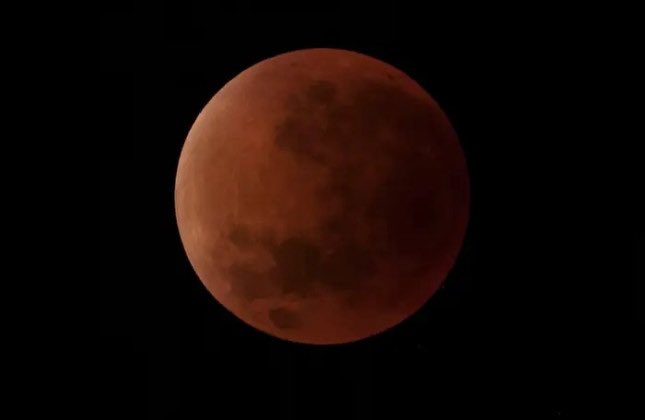 AstronomieNL (@astronomienl) on Twitter photo Save-the-date: 7 september volledige #maansverduistering. <a href="/uva_api/">Anton Pannekoek Institute</a> organiseert een speciale kijkavond rond de verduisterd opkomende maan. Komt allen! Meer info:
astronomie.nl/agenda/volledi⦠Save-the-date: 7 september volledige #maansverduistering. <a href="/uva_api/">Anton Pannekoek Institute</a> organiseert een speciale kijkavond rond de verduisterd opkomende maan. Komt allen! Meer info:
astronomie.nl/agenda/vollediā¦