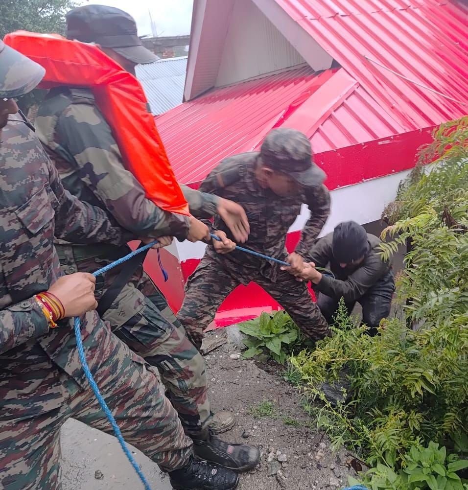 Uttarakhand Flash Flood : Rescue Operation Begins