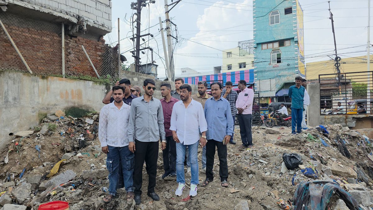 Jaffar Hussain Meraj (@jaffarhusainmla) on Twitter photo Under the leadership of <a href="/aimim_national/">AIMIM</a> President <a href="/asadowaisi/">Asaduddin Owaisi</a> & Floor Leader <a href="/akbarowaisii/">Akbaruddin Owaisi</a> , I'm actively monitoring development works & addressing civil grievances.
Today, inspected Murgi Naala beside Yakutpura Railway Station. Alhumdulilah, GHMC executed desilting work Under the leadership of <a href="/aimim_national/">AIMIM</a> President <a href="/asadowaisi/">Asaduddin Owaisi</a> & Floor Leader <a href="/akbarowaisii/">Akbaruddin Owaisi</a> , I'm actively monitoring development works & addressing civil grievances.
Today, inspected Murgi Naala beside Yakutpura Railway Station. Alhumdulilah, GHMC executed desilting work