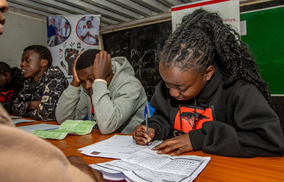 awuorlucy120's tweet image. On Monday I facilitated academic assessment for the @CMETrust secondary scholars .It was a great platform for the scholars to express their academic challenges and we come up with the possible solutions as the #AugustHolidayProgram begin here at #CMETrust