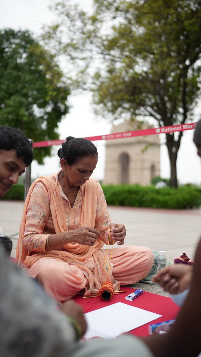 ngma_delhi's tweet photo. Rakhis tied, letters penned, hearts full. On 4th Aug 2025, we came together at the National War Memorial to honour our soldiers with love and gratitude.
#ThreadsOfGratitude #RakhiForSoldiers #NGMA #RakshaBandhanTribute #IndianArmy https://t.co/8CSxfytGb1
