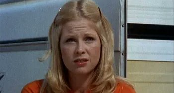 𝙃𝙤𝙧𝙧𝙤𝙧 𝙈𝙤𝙫𝙞𝙚 𝘾𝙝𝙖𝙧𝙖𝙘𝙩𝙚𝙧 𝙏𝙧𝙞𝙫𝙞𝙖!!! 🔪
Can you name this character and the film?