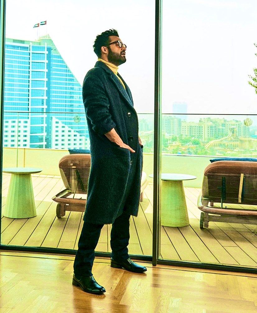 Charan3525's tweet photo. Hollywood range looks 😎😎@tarak9999 #NTR https://t.co/bvqsIElAdc