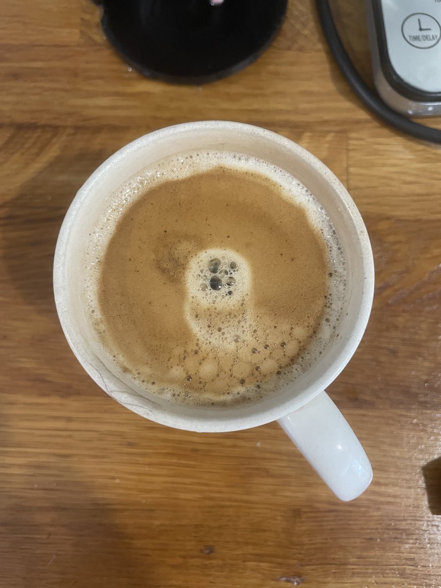 CathCath77's tweet image. Cute owl today.. double shot #Lavazza #Tosa #Rosa  #Cairns #Coffee