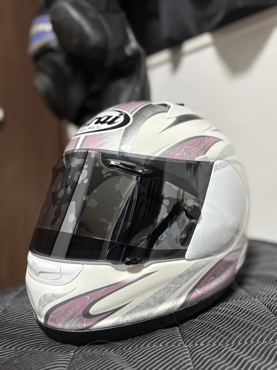 アプガレで買ったら内装ありえん臭かった