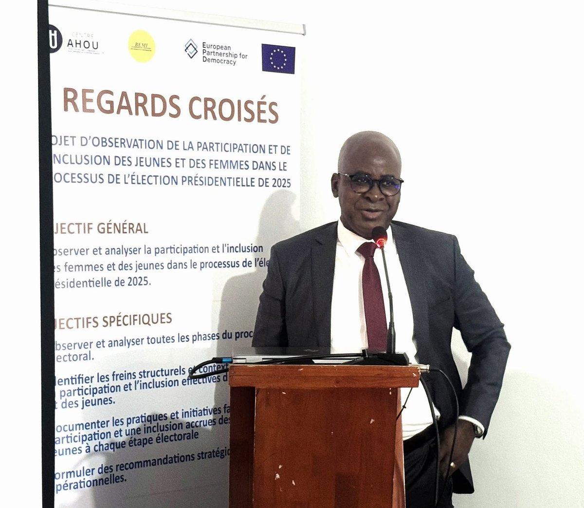 Lancement officiel du Projet Regards Croisés : Femmes et Jeunes dans l’Election de 2025

Pour en savoir davantage 👇🏽👇🏽
linkedin.com/posts/les-b%C3…