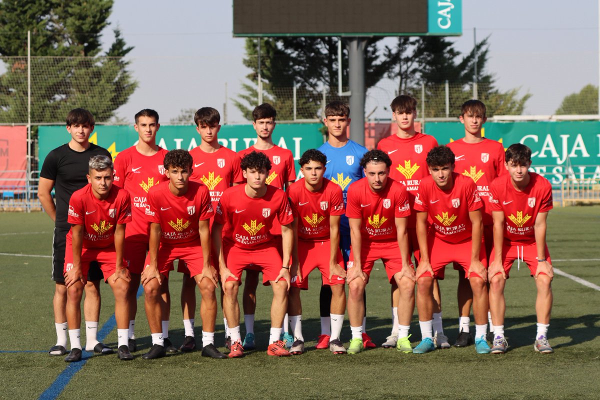 UD Santa Marta (@udsantamarta) on Twitter photo 🏠 𝗟𝗮 𝗶𝗺𝗽𝗼𝗿𝘁𝗮𝗻𝗰𝗶𝗮 𝗱𝗲 𝗹𝗮 𝗰𝗮𝘀𝗮
El Juvenil Liga Nacional arrancó ayer la pretemporada con 14 canteranos. Ellos son la base de un proyecto que continúa creciendo, ejemplo para los que llegan y el espejo en el que mirarse desde categorías inferiores. 
De la 🏠 𝗟𝗮 𝗶𝗺𝗽𝗼𝗿𝘁𝗮𝗻𝗰𝗶𝗮 𝗱𝗲 𝗹𝗮 𝗰𝗮𝘀𝗮
El Juvenil Liga Nacional arrancó ayer la pretemporada con 14 canteranos. Ellos son la base de un proyecto que continúa creciendo, ejemplo para los que llegan y el espejo en el que mirarse desde categorías inferiores. 
De la
