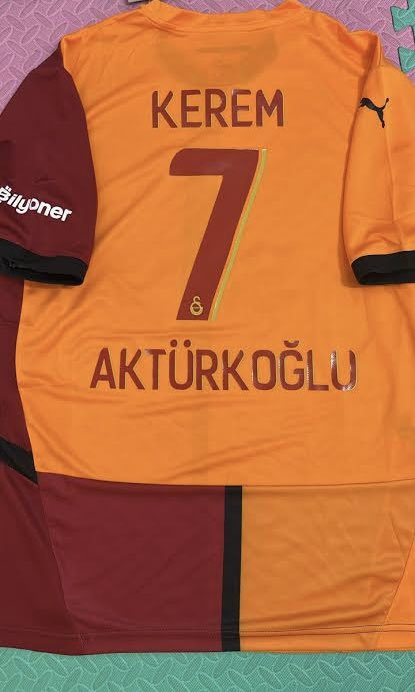50 fava şu formayı yakıyorum