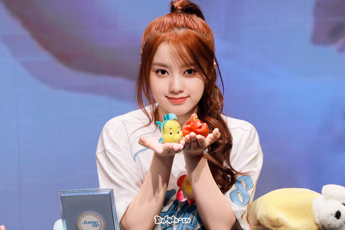 20250803 UNIS (유니스) - The 2nd Mini Album 'SWICY'  점프업이엔티  FANSIGN EVENT - 교원투어 콘서트홀
#UNIS #유니스 #ELISIA #엘리시아