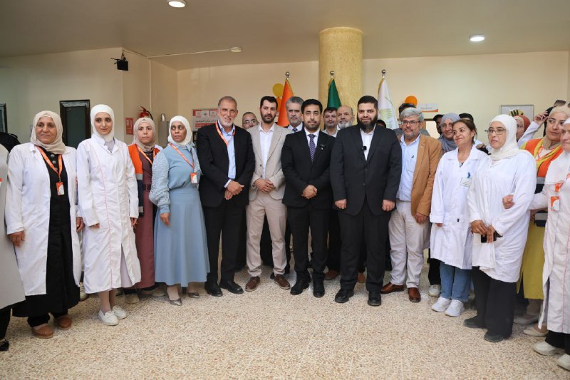 وزير الصحة مصعب العلي يفتتح مركزاً صحياً في حران العواميد بريف دمشق للارتقاء بالخدمات المقدمة ولتخفيف الضغط عن المشافي 

📌 وزارة الصحة: الافتتاح تم بمشاركة معاون الوزير للشؤون الصحية حسين الخطيب ومحافظ ريف دمشق عامر الشيخ ومدير صحة ريف دمشق توفيق حسابا

📌 وزارة الصحة: المركز