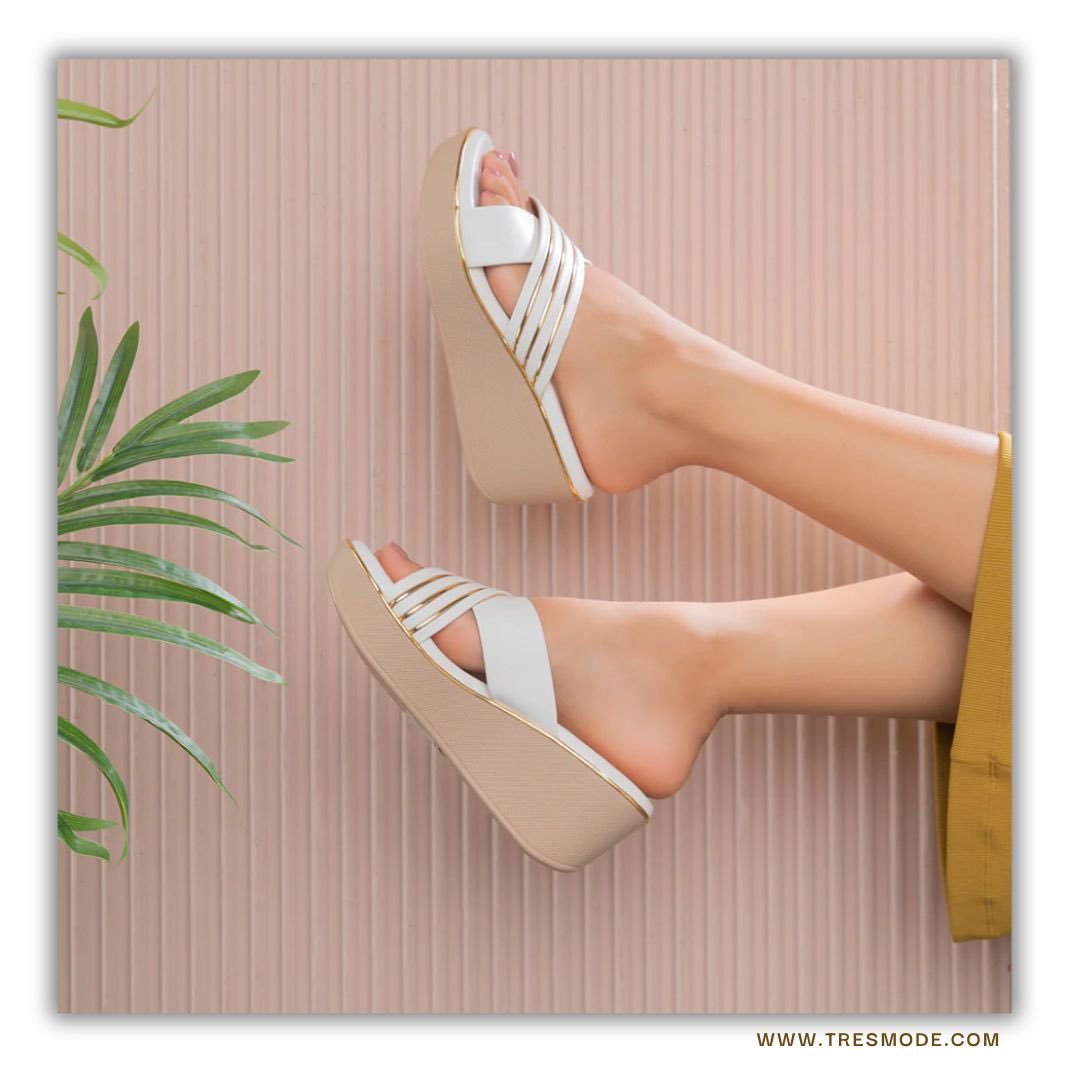 tresmode's tweet photo. Hey gorgeous, it’s time to step up your style game! Let our Trend-setters help you out 🥰✨

https://t.co/ywci1orsLI

#trendsetterstyles #trendystyles #postoftheday #julyessentials #footwearforwomen #shoesforwomen #revampyourstyle #fashionforwardfootwear #Tresmode https://t.co/eTxGkZiDeq