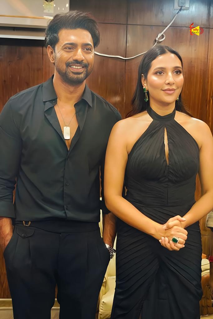 কিছু কিছু জুটি অমর হয়ে যায়।