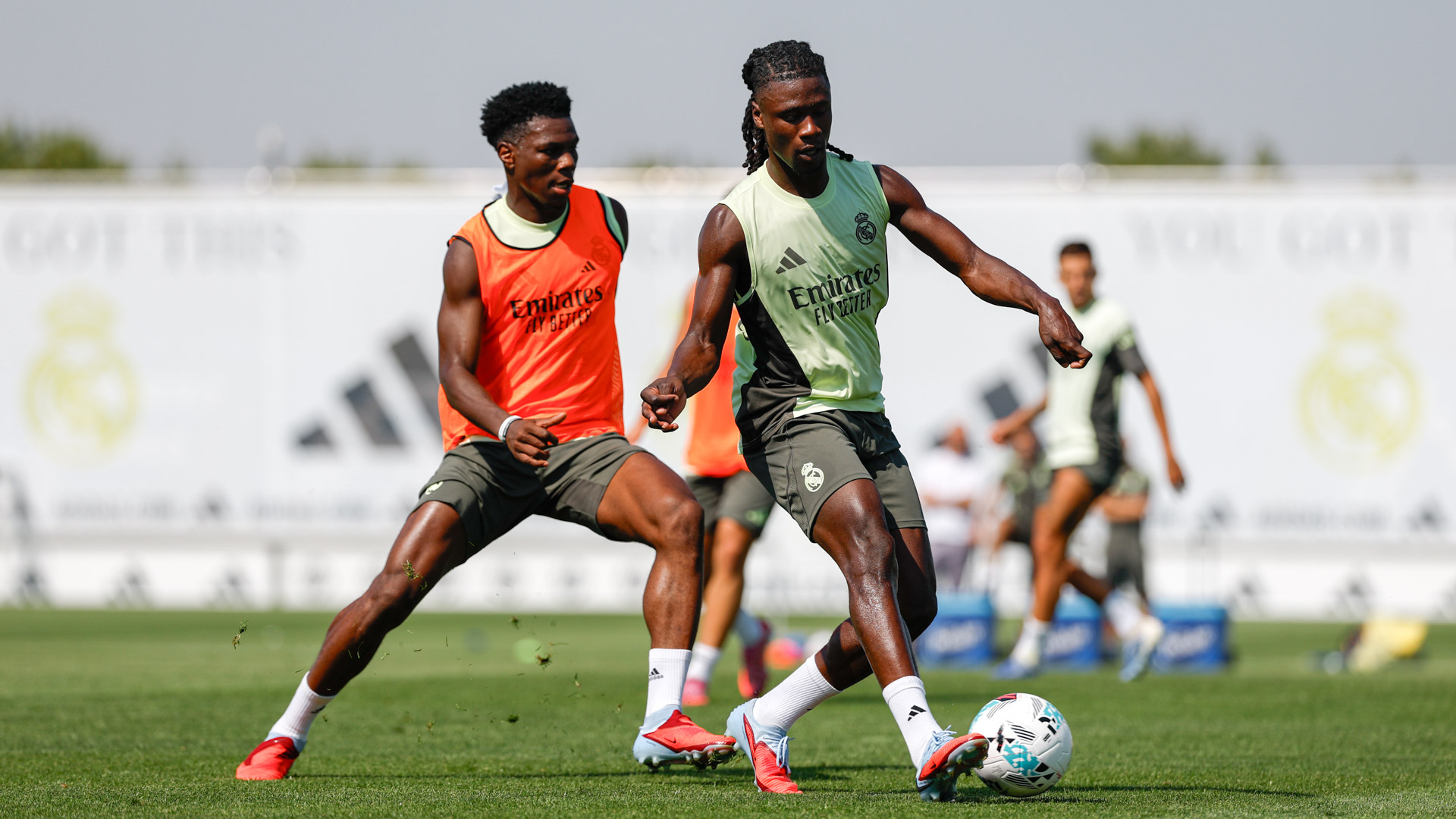 من تدريب ريال مدريد استعداداً للموسم الجديد (أ ف ب)