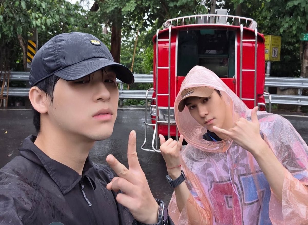 skinanai's tweet photo. คือซื้อเสื้อกันฝนให้นานิด้วยซ้ำพี่ 

SKYNANI X BESTIETASTY

#BestietastybyAJINOMOTOss2ep5 https://t.co/jWVNF2XpAu