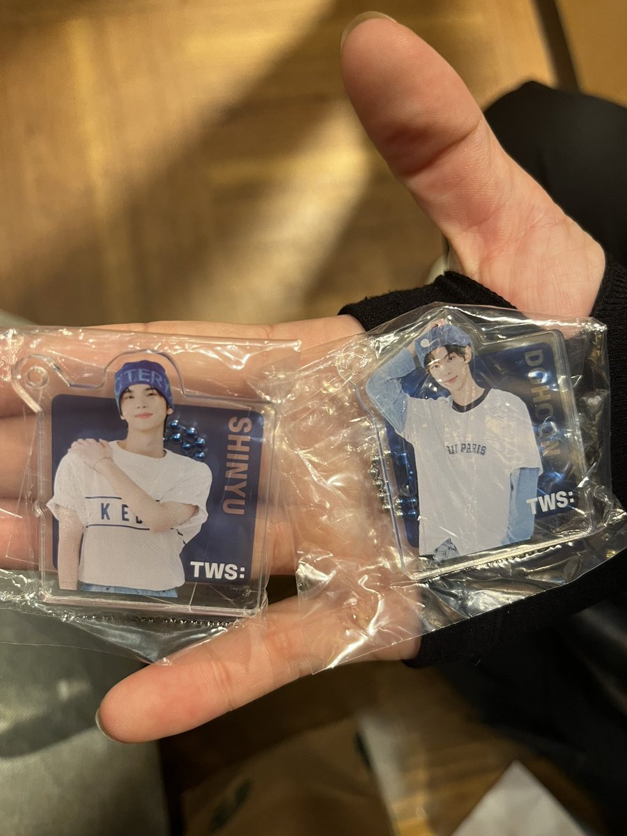 ぴー（友人と共有のため返信🐢） tweet media