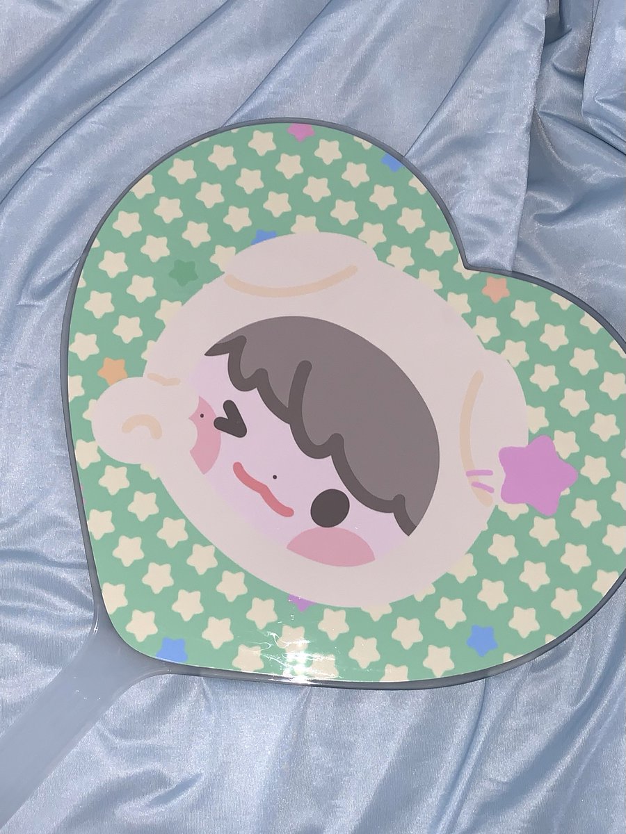 이제여기다가 낙서해서 포즈 주문 넣어야짛ㅎㅎ