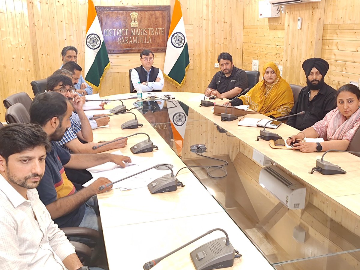 Deputy Commissioner Baramulla tweet media