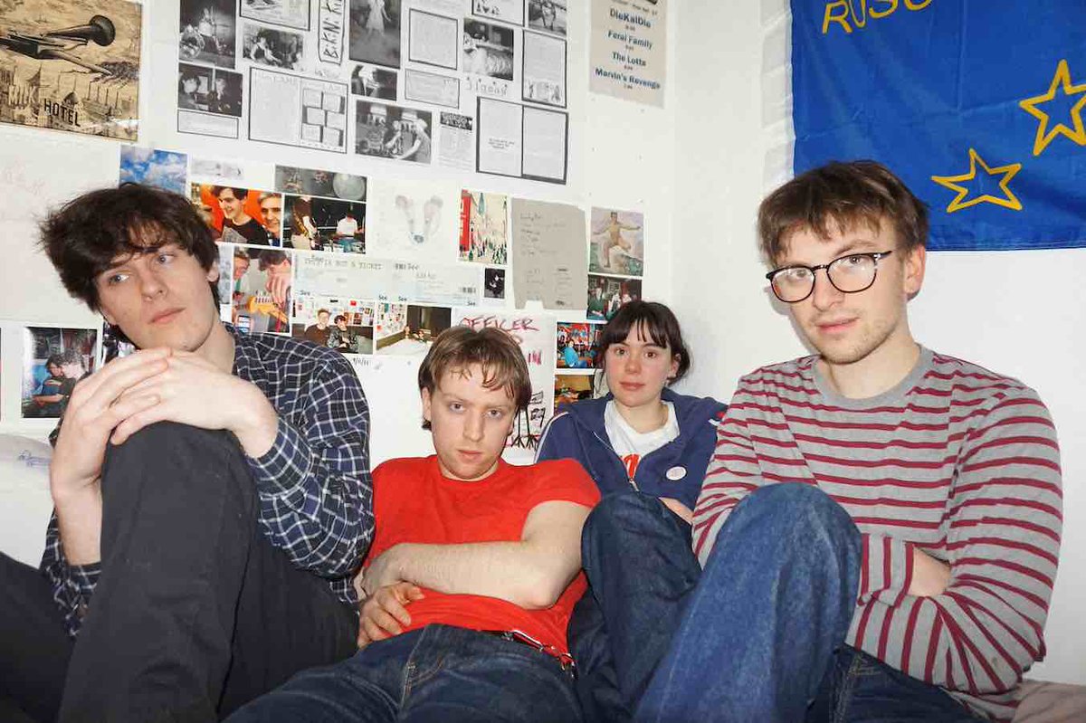 CLASH (@clashmagazine) on Twitter photo Something Great This Way Comes: <a href="/westsidecowboyy/">westsidecowboy</a> interviewed
Clash sits down with the Manchester breakout band mere days before their ace new EP -
clashmusic.com/features/somet… Something Great This Way Comes: <a href="/westsidecowboyy/">westsidecowboy</a> interviewed
Clash sits down with the Manchester breakout band mere days before their ace new EP -
clashmusic.com/features/somet…