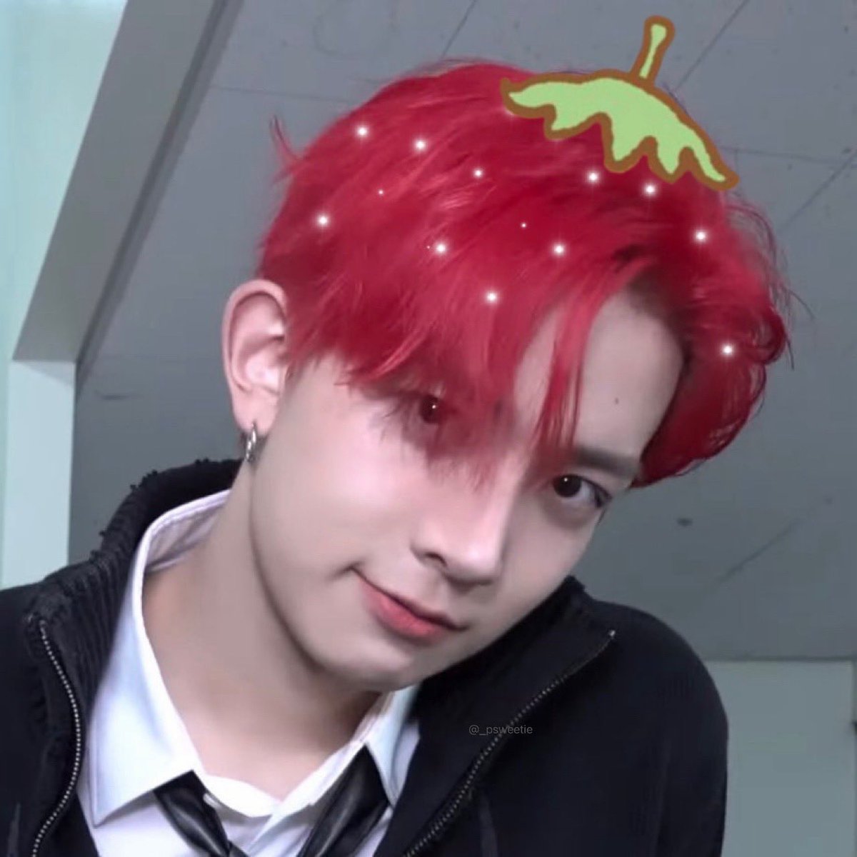 Strawberry hee 🐹🍓