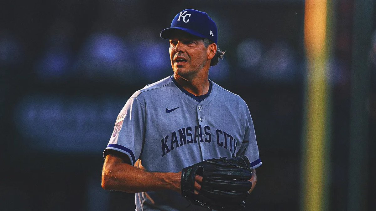 I NEEEEED A HERRRROOOO