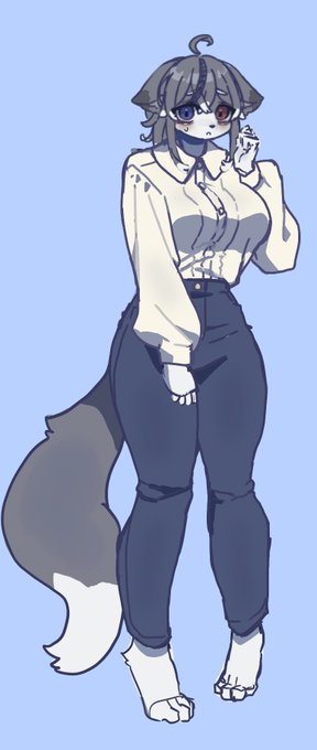 きつねちゃんの服装を考えてみる🦊
着痩せだ… 