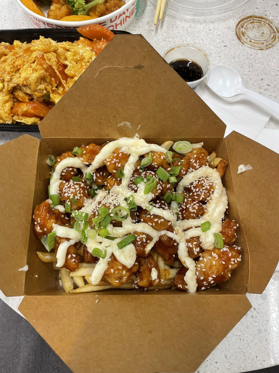 William (@grizzlypng) on Twitter photo 