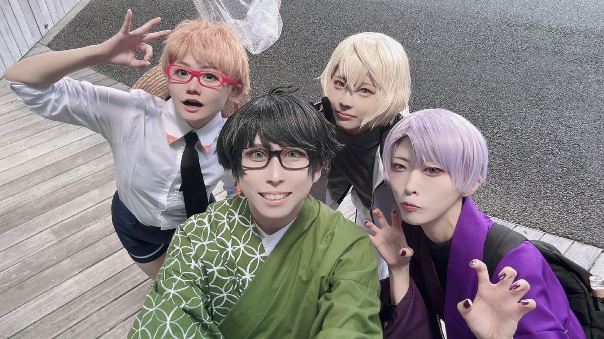 cos 思い出

画像ブレブレだったので改めて🙌
皆で🌻畑と万屋タイムセールにいってきたよ🚵
（勘さんスマホ有難う💋）
＿＿＿＿＿
博多くん /  <a href="/yun_319/">ゆんゆぅ</a>
兄者 / <a href="/yosu2222/">葉介🐈🐢</a> 
雨さん / <a href="/aaookan/">勘🍺🧌8/31閃華</a> 
#Gむcos