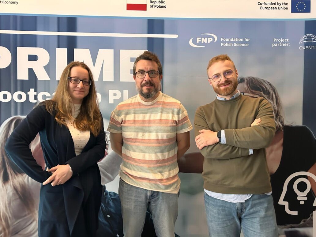 UCAM Universidad (@ucam) on Twitter photo 🧪 La UCAM impulsa nuevas soluciones frente al cáncer de mama resistente
🧠 <a href="/horacio_ps/">Horacio Pérez Sánchez</a> lidera un equipo de investigadores que combina doxorrubicina con glimepirida (fármaco para la diabetes) para superar la resistencia a múltiples fármacos.
🐭 En modelos animales, esta 🧪 La UCAM impulsa nuevas soluciones frente al cáncer de mama resistente
🧠 <a href="/horacio_ps/">Horacio Pérez Sánchez</a> lidera un equipo de investigadores que combina doxorrubicina con glimepirida (fármaco para la diabetes) para superar la resistencia a múltiples fármacos.
🐭 En modelos animales, esta