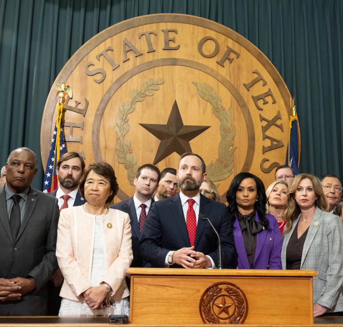 HomanNews's tweet image. Do you think the Democrats who fled Texas should be arrested and held accountable ?