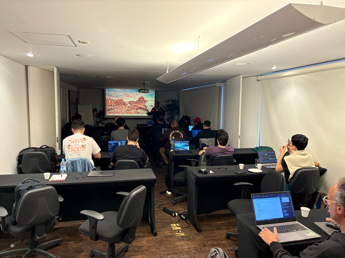 ERC55 (@erc55_) on Twitter photo Registros deste último sábado, no primeiro encontro do Core Program Brasil 2025, da <a href="/ethereumfndn/">Ethereum Foundation</a> ZKET. Registros deste último sábado, no primeiro encontro do Core Program Brasil 2025, da <a href="/ethereumfndn/">Ethereum Foundation</a> ZKET.