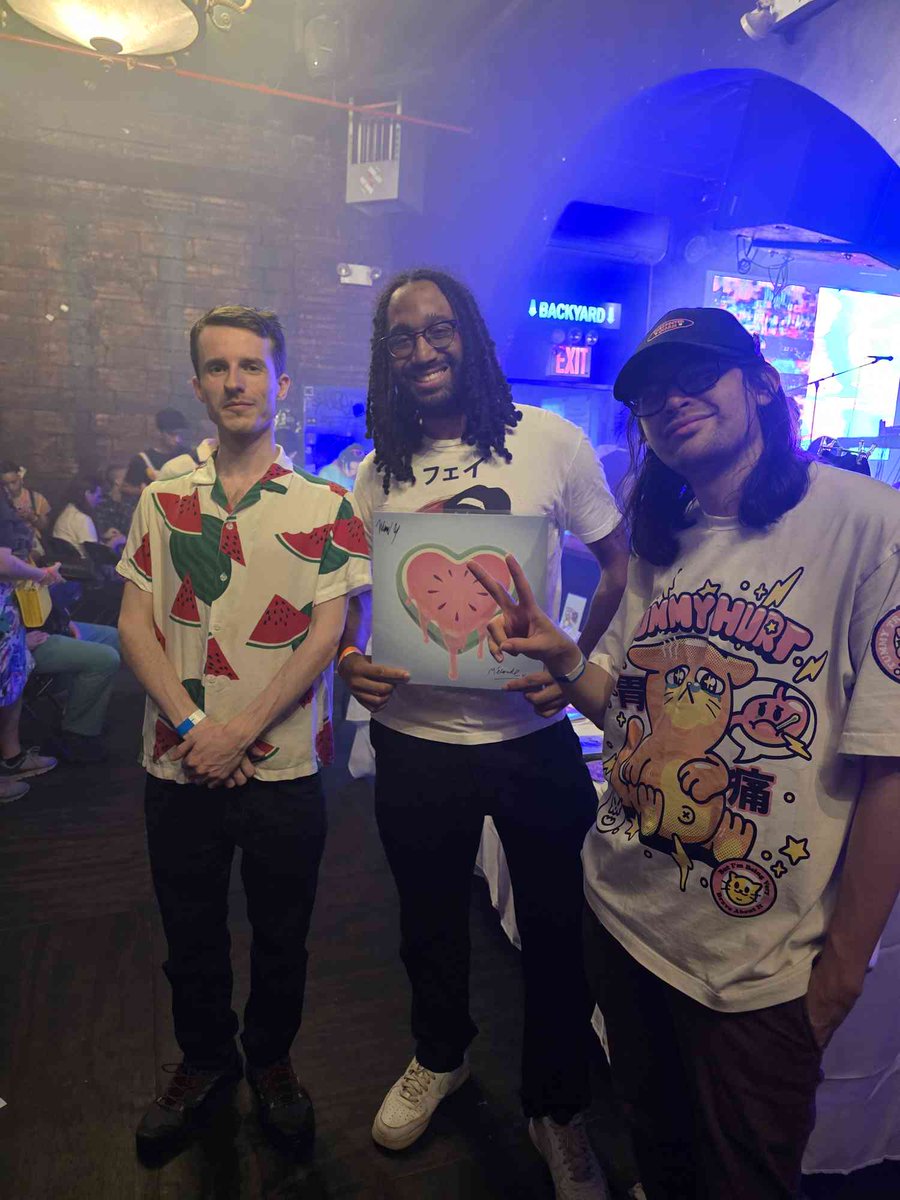 Thanks so much to everyone who came to flamingo fest! Was so great to meet friends and fans ❤️🍉