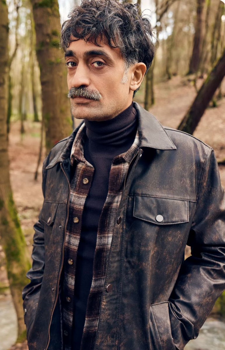 Diren Polatoğulları A.b.i dizisinde
📌#Kenanİmirzalıoğlu'nun cerrah Doğan karakterine hayat vereceği #atv'nin merakla beklenen #Abi dizisinin ilk belli olan oyuncusu #DirenPolatoğulları...
📌Yalı Çapkını'nın ardından yine OGM Pictures'la anlaşan başarılı aktör,