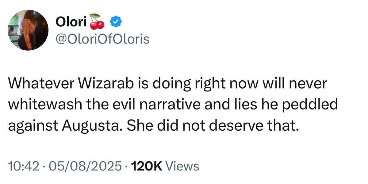 You are just useless female porcupine. Let me tell you why: 

1. You people don’t ever talk about the killers. No, it is Dickson that is the killer. Stupid.

2. That rumour had already gone far before Dickson even made his own tweet. Everyone made the same tweet but Dickson is