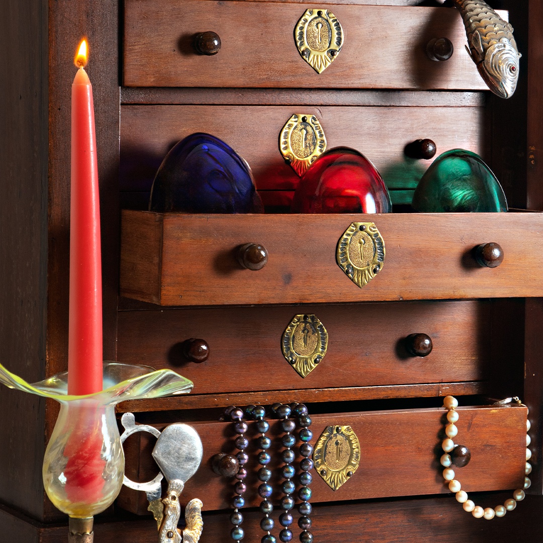 Sworders (@swordersfineart) on Twitter photo 📣The catalogue for our 12 August Homes & Interior sale is now live!
🕰️Particular highlights include an impressive selection of clocks, garden ornaments and Asian Art, not to be missed.
➡️Browse the full catalogue online now at bit.ly/40OotxI
 #homes #interiors #sale 📣The catalogue for our 12 August Homes & Interior sale is now live!
🕰️Particular highlights include an impressive selection of clocks, garden ornaments and Asian Art, not to be missed.
➡️Browse the full catalogue online now at bit.ly/40OotxI
 #homes #interiors #sale