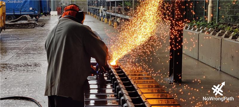 🎓 It’s Results Day — but remember: grades aren’t everything.

At Astrak, we believe there’s #NoWrongPath to success.
Uni isn’t the only route. Apprenticeships, internships &amp; hands-on roles can take you far.

Not the results you expected? You’ve still got options.

📩 Chat to