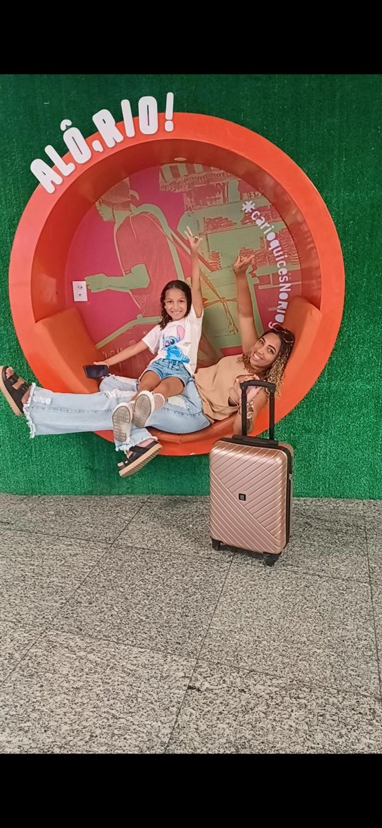 KamilaCardozo8's tweet photo. Viajar é vida ,eu amooo https://t.co/KhbJDVOY1s