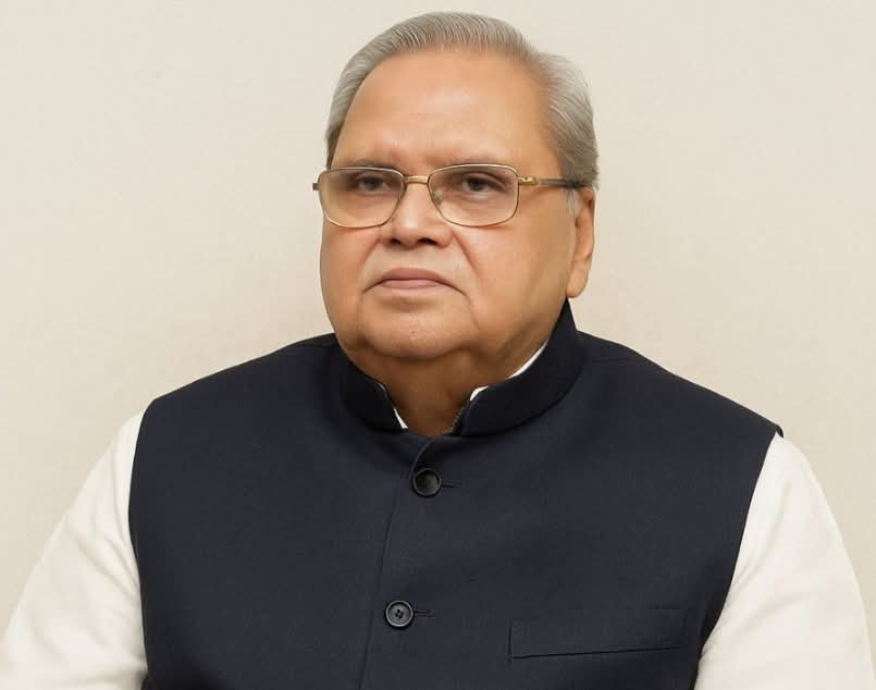 Amar Agrawal (@amaragrawalbjp) on Twitter photo рдкреВрд░реНрд╡ рд░рд╛рдЬреНрдпрдкрд╛рд▓ рдПрд╡рдВ рд╡рд░рд┐рд╖реНрда рдиреЗрддрд╛ рд╢реНрд░реА рд╕рддреНрдпрдкрд╛рд▓ рдорд▓рд┐рдХ рдЬреА рдХреЗ рдирд┐рдзрди рдХрд╛ рд╕рдорд╛рдЪрд╛рд░ рдЕрддреНрдпрдВрдд рджреБрдЦрдж рд╣реИред
рдЙрдирдХрд╛ рд╕рд╛рджрд╛ рдЬреАрд╡рди, рд╕реНрдкрд╖реНрдЯ рд╡рд┐рдЪрд╛рд░ рдПрд╡рдВ рд╕рд╛рд░реНрд╡рдЬрдирд┐рдХ рдЬреАрд╡рди рдореЗрдВ рдЙрдирдХреЗ рдпреЛрдЧрджрд╛рди рд╕рджреИрд╡ рд╕реНрдорд░рдгреАрдп рд░рд╣реЗрдВрдЧреЗред
рдИрд╢реНрд╡рд░ рджрд┐рд╡рдВрдЧрдд рдЖрддреНрдорд╛ рдХреЛ рдЕрдкрдиреЗ рд╢реНрд░реАрдЪрд░рдгреЛрдВ рдореЗрдВ рд╕реНрдерд╛рди рджреЗрдВ рддрдерд╛ рд╢реЛрдХрд╛рдХреБрд▓ рдкрд░рд┐рдЬрдиреЛрдВ рдХреЛ рдпрд╣ рджреБрдГрдЦ рд╕рд╣рдиреЗ рдХреА рд╢рдХреНрддрд┐ рдкреНрд░рджрд╛рди рдХрд░реЗрдВред рдкреВрд░реНрд╡ рд░рд╛рдЬреНрдпрдкрд╛рд▓ рдПрд╡рдВ рд╡рд░рд┐рд╖реНрда рдиреЗрддрд╛ рд╢реНрд░реА рд╕рддреНрдпрдкрд╛рд▓ рдорд▓рд┐рдХ рдЬреА рдХреЗ рдирд┐рдзрди рдХрд╛ рд╕рдорд╛рдЪрд╛рд░ рдЕрддреНрдпрдВрдд рджреБрдЦрдж рд╣реИред
рдЙрдирдХрд╛ рд╕рд╛рджрд╛ рдЬреАрд╡рди, рд╕реНрдкрд╖реНрдЯ рд╡рд┐рдЪрд╛рд░ рдПрд╡рдВ рд╕рд╛рд░реНрд╡рдЬрдирд┐рдХ рдЬреАрд╡рди рдореЗрдВ рдЙрдирдХреЗ рдпреЛрдЧрджрд╛рди рд╕рджреИрд╡ рд╕реНрдорд░рдгреАрдп рд░рд╣реЗрдВрдЧреЗред
рдИрд╢реНрд╡рд░ рджрд┐рд╡рдВрдЧрдд рдЖрддреНрдорд╛ рдХреЛ рдЕрдкрдиреЗ рд╢реНрд░реАрдЪрд░рдгреЛрдВ рдореЗрдВ рд╕реНрдерд╛рди рджреЗрдВ рддрдерд╛ рд╢реЛрдХрд╛рдХреБрд▓ рдкрд░рд┐рдЬрдиреЛрдВ рдХреЛ рдпрд╣ рджреБрдГрдЦ рд╕рд╣рдиреЗ рдХреА рд╢рдХреНрддрд┐ рдкреНрд░рджрд╛рди рдХрд░реЗрдВред