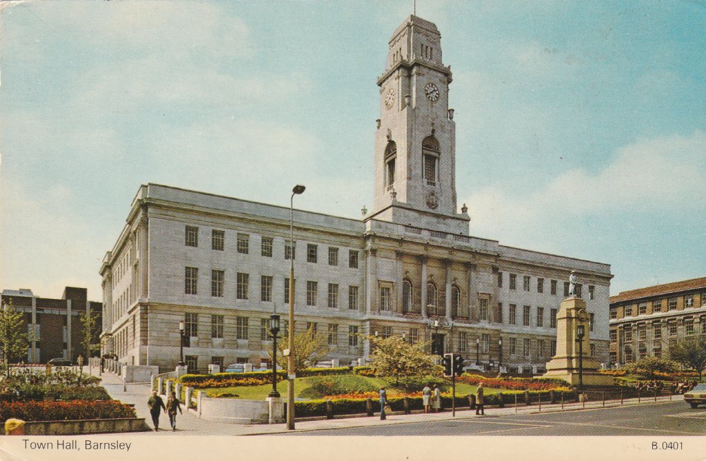 For #postcardtuesday The Town Hall Barnsley. Posted in 1980. 'If you have the time to spare, would you wash the car and clean the inside. Chamois leather is inside car. Have seen Mr Roebuck.'