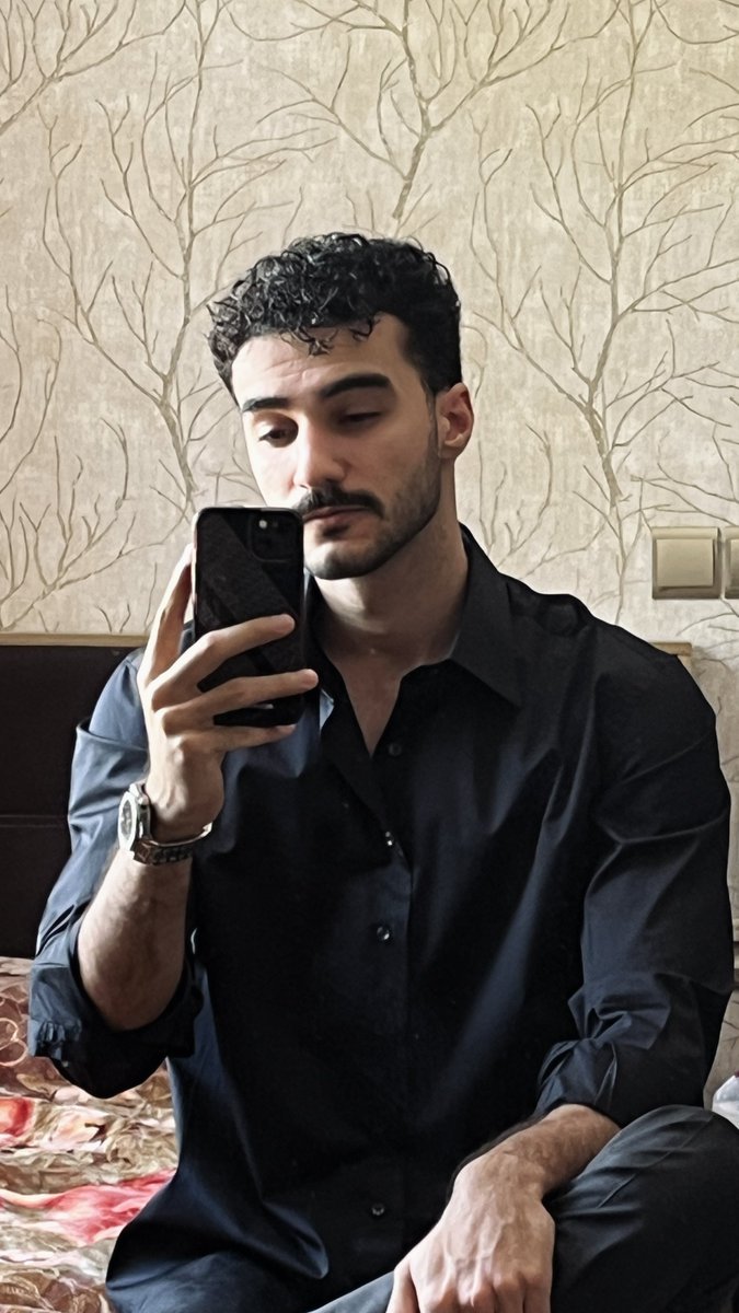 عباس آقا tweet media