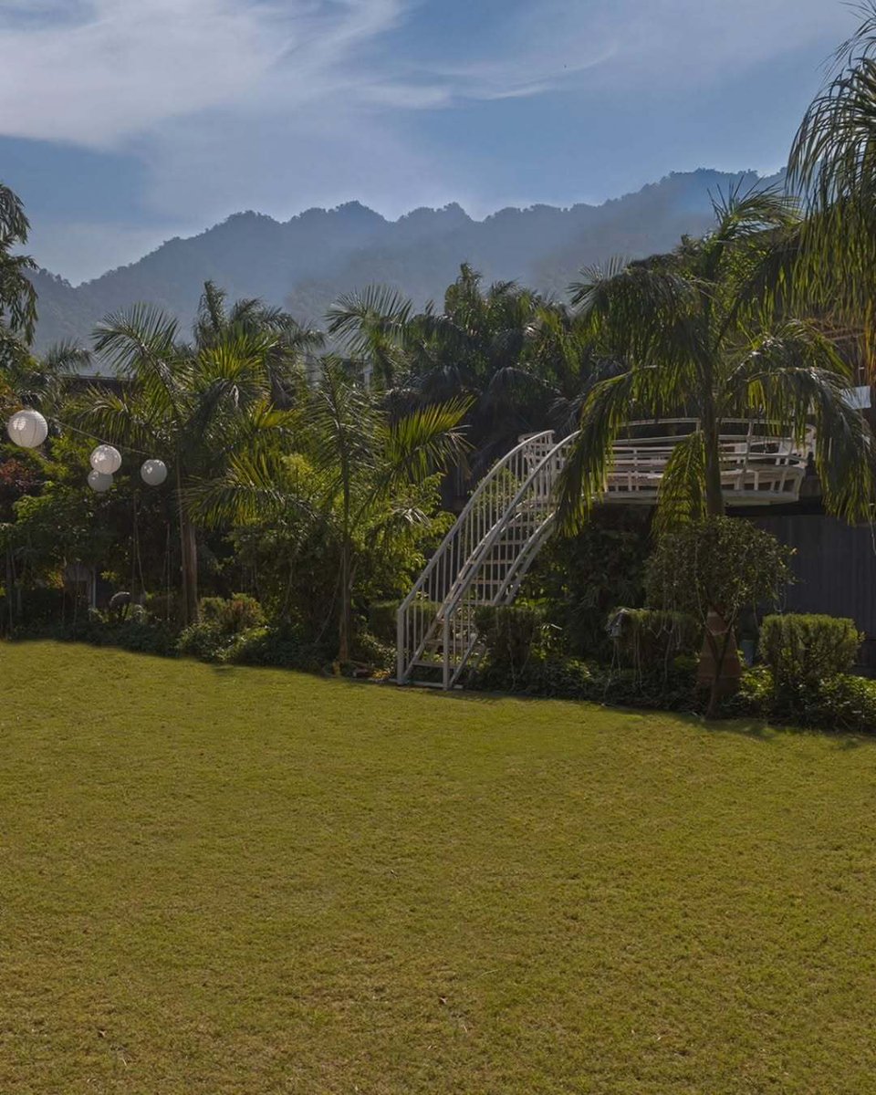 salvushotels's tweet photo. Escape to an oasis of calm at Salvus Hotels.
#SalvusHotels
#NatureEscape
#HillStationRetreat https://t.co/lFqOIHtIVI