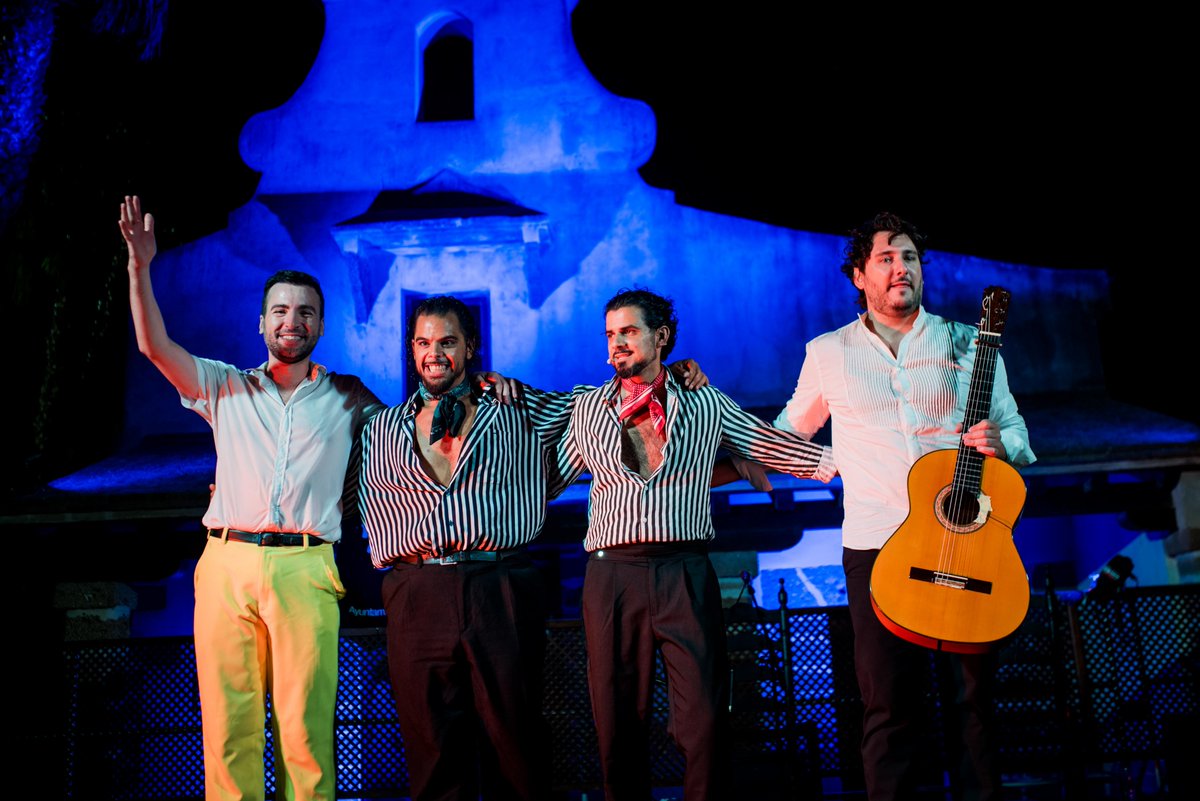 Inauguración Festival Patrimonio Flamenco
VENGO JONDO con entradas agotadas, propuesta muy especial de <a href="/CiaMarcoFlores/">Cia Marco Flores</a> . No os lo perdías si tenéis oportunidad, porque es puro arte.
Estas fotos © de Carmen Kahlo   reflejan lo vivido, una imagen vale más que mil palabras!!
GRACIAS