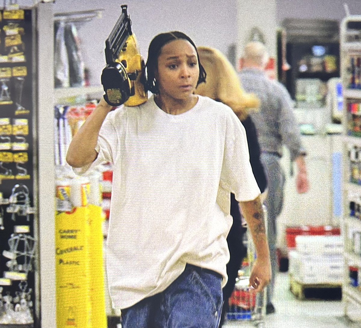 The role didn’t even exist. They wrote her into #TheWire after Michael K. Williams brought her to the set.