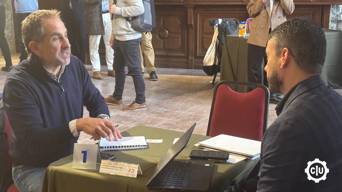 camindus's tweet photo. #AHORA | Comenzamos una nueva 𝐑𝐨𝐧𝐝𝐚 𝐝𝐞 𝐍𝐞𝐠𝐨𝐜𝐢𝐨𝐬 organizada en conjunto con @UruguayXXI, en la que 74 empresas del país productoras de alimentos y bebidas, se reunirán con 13 compradores internacionales de Argentina, Brasil, Chile, Estados Unidos, México, Paraguay y Perú 🇦🇷🇧🇷🇨🇱🇺🇸🇲🇽🇵🇾🇵🇪

🤝Durante la jornada de hoy y mañana miércoles, se desarrollarán 3⃣0⃣0⃣ reuniones, las que buscarán potenciar la #IndustriaExportadora🌎

Somos #MotordeDesarrollo⚙️