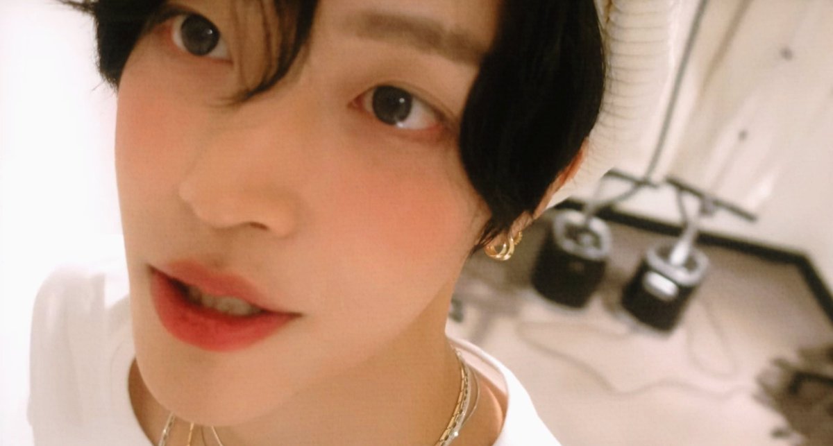 Wonbin✰ tweet media