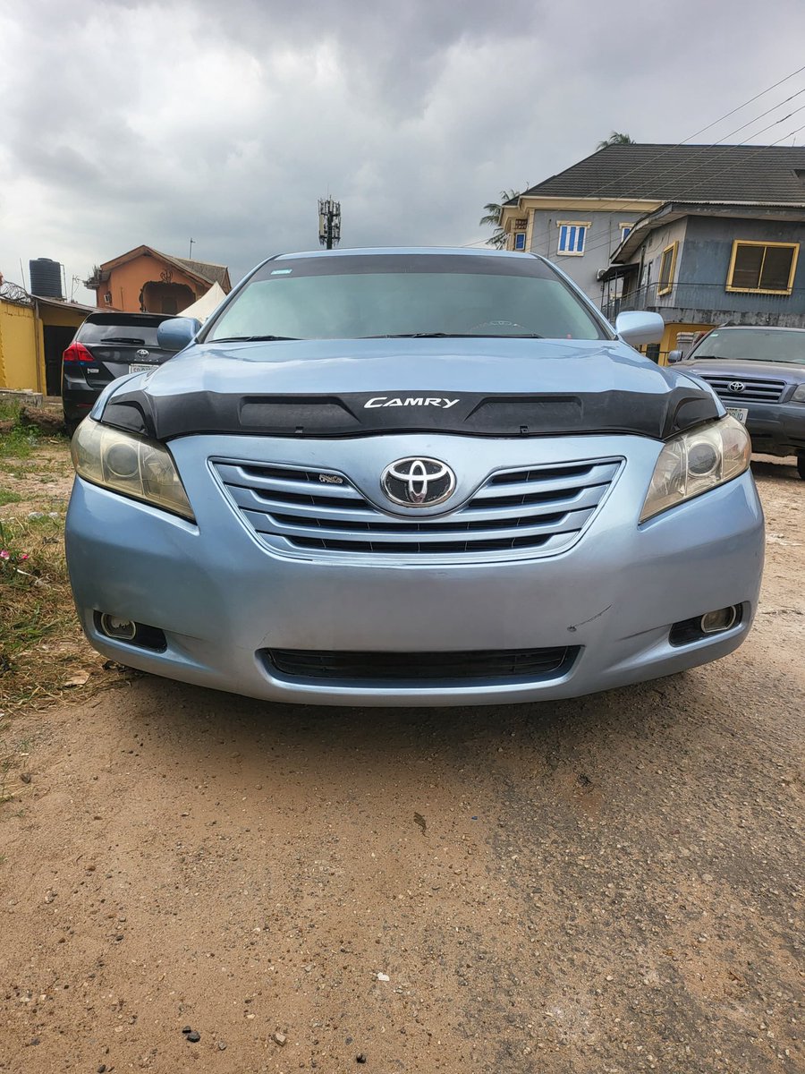 AkanniToheeb08's tweet image. Neatly used toyota camry 2008 model. 
Sound engine and gear.  No leg  noise,  catalyst intact.  

Good deal: Just 7.6m

Location: Lagos 
WhatsApp: 08098317003

 #pooja #cheapcar #lagoscar #fypviraltwitter #BBNajia