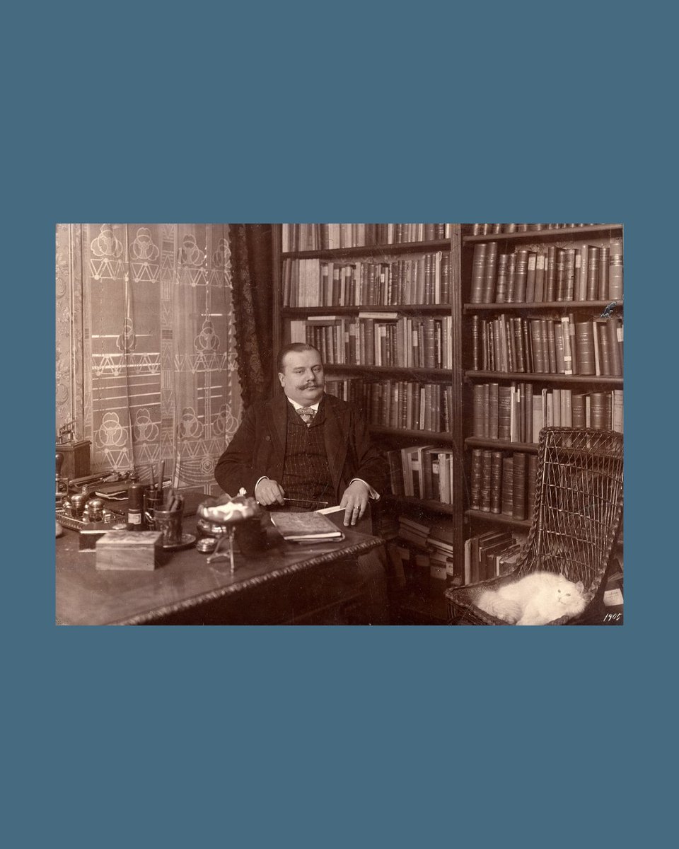 #TWS Happy International Cat Day! 
1: Sasha Stone, photography Tilla Durieux (and cats), TWS.
2: Menagerie Mogliä, Plärrer in Gostenhof (Nuremberg), 1st half 19th c., TWS, Collection Huber.
3: Anonymous, photography Heinrich Stümcke (and cat), TWS.