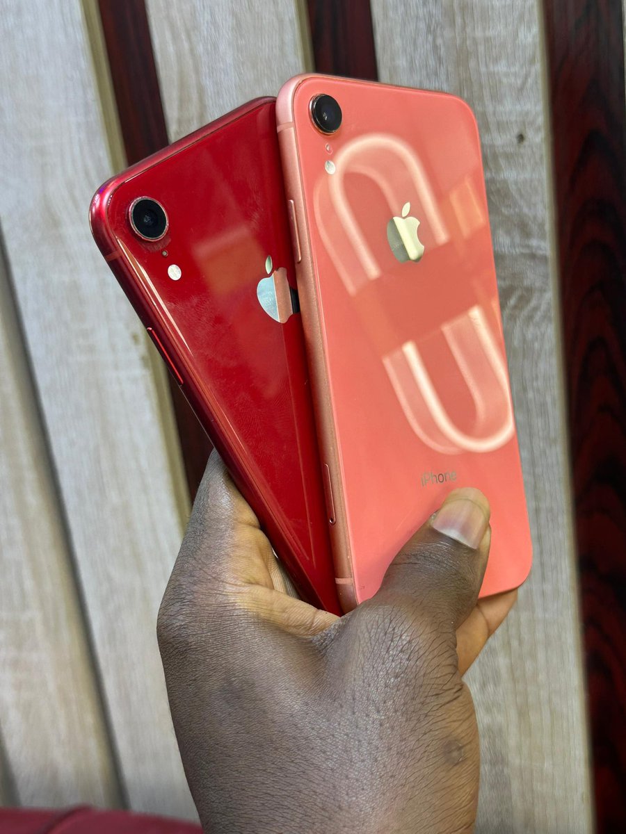iPhone XR || 64gb || 210k